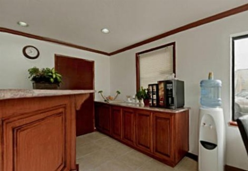 Americas Best Value Inn Sunnyvale image 8